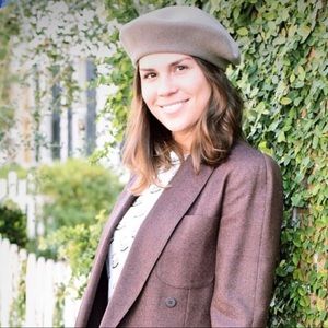 Meet your Posher, Rene